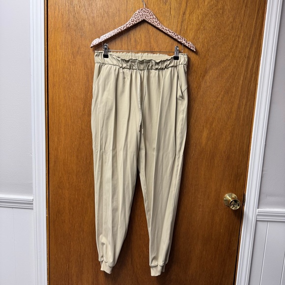 Lululemon Keep Moving Joggers Pull On Drawstring Pants Trench Khaki Tan 10 - Picture 11 of 11
